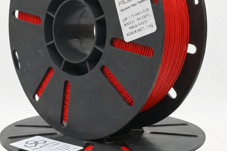 Filenta Bayrak Kırmızı Pla Premium Filament 1.75mm 1 Kg 3D Filament